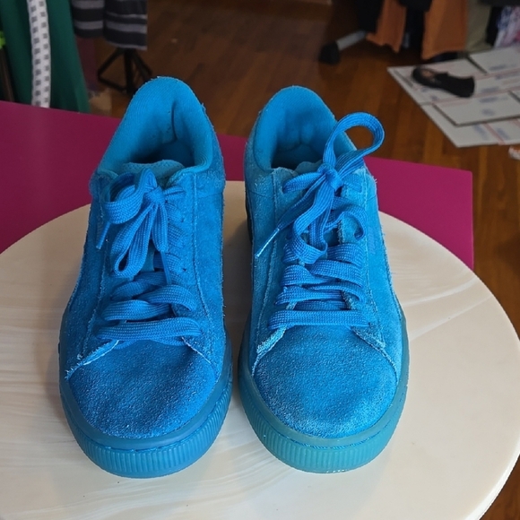 Puma Other - Puma Brand, Blue Kids Sneakers Youth Size 7.